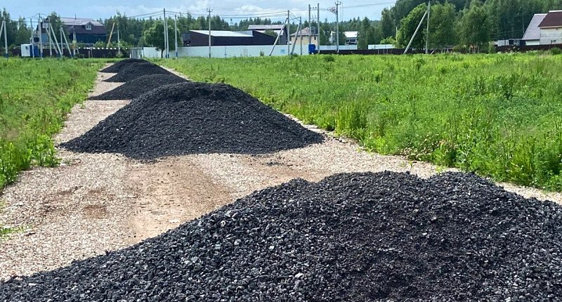 Новости о посёлке В поселке началась укладка асфальтовой крошки